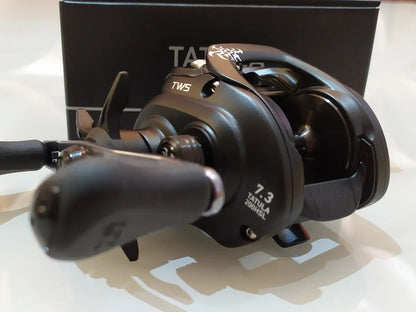 Carretilha Daiwa Tatula 200 esquerdo